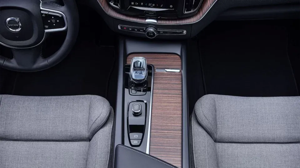 imgi 46 xc60 gallery 7 16x9 1 960x540