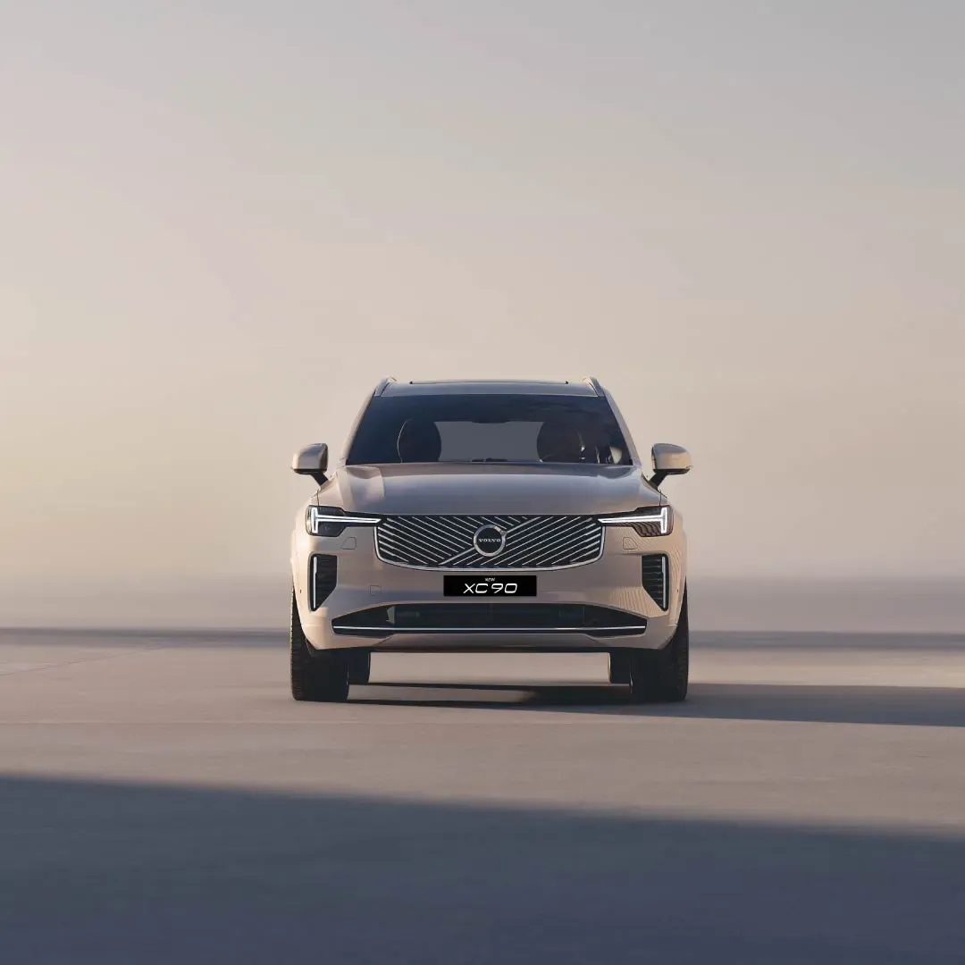 imgi 4 new xc90 mobile 1080x1080 02.jpg